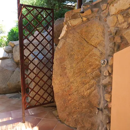 Holiday home Villetta Sul Mare Porto Luna 1