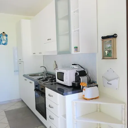 Holiday home Villetta Sul Mare Porto Luna 1